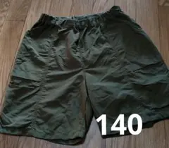 ユニクロ オリーブグリーン ハーフパンツ 140