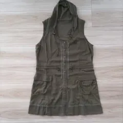 Item thumbnail for item dc58f063-bb9e-4070-9de8-f36c6079495e