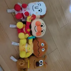 アンパンマン　　ぬいぐるみ　しょくパンマン　アンパンマン　カレーパンマン　チーズ