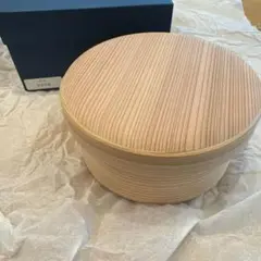 茶道具】加藤藤城造 白磁七宝透平水指（共箱）蓋塗師 中村湖彩 - メルカリ