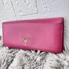 月末限定　早い者勝ち　PRADA プラダ　長財布　二つ折り　ピンク　ロング 月末限定 早い者勝ち PRADA プラダ 長財布 二つ折り ピンク ロング