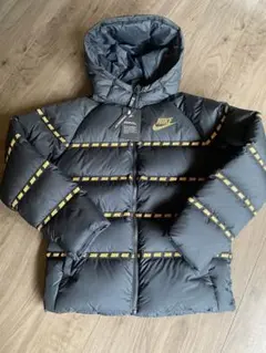 期間限定値下げ！！ NIKE ダウンジャケット　160 期間限定値下げ！！ NIKE ダウンジャケット 160 楽天市場