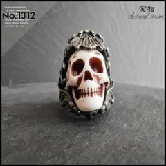 希少デザインホワイトスカル ゴシック チタンリング ロック ダーク パンク ①