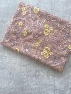 赤字スタート‼️インド刺繍生地