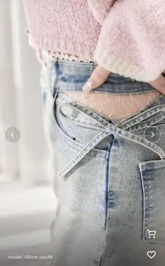 NICE CLAUP サイドカット美脚ビジューデニムパンツ S ブルー系その他のサムネイル