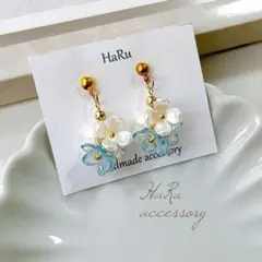 【 w45 】フラワー ブルー×ホワイト ピアスorイヤリング