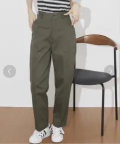 アンティローザホリデー　ZOZOTOWN ワイドパンツ カーキ