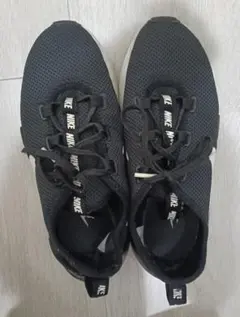 NIKE スニーカー ブラック23.5