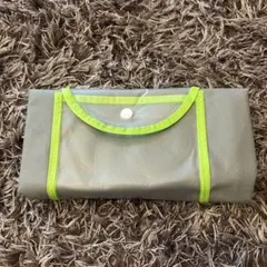 折りたたみ式グレー収納バッグ