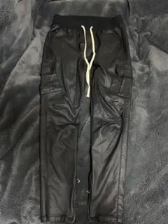 ダンケシェーン レザー調 スキニー カーゴ ブラック M ストレッチ 30
