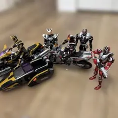 特撮フィギュアセット バイク付き 5体