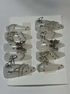 【現品かぎり】ワンホン風ネイルチップ