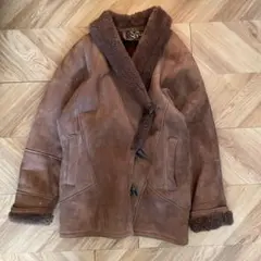 ムートンコート