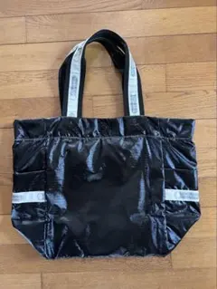 Item thumbnail for item c63eae77-4299-472e-8e53-82493bb0bf90