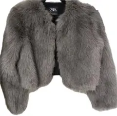 ZARA グレー 毛皮コート ショート丈