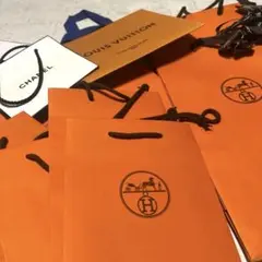 HERMES VUITTON CHANELショッピングバッグ