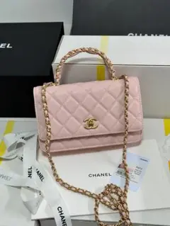 CHANEL ピンク レザー ショルダーバッグ