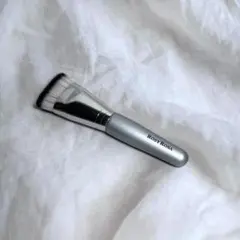 美品　ROSY ROSA ロージーローザ　マルチファンデブラシ　メイクブラシ