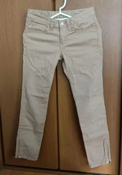 GU ジーユー チノパン S