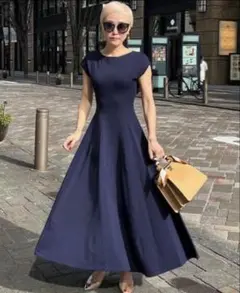 jenneフレンチスリーブフレアニットワンピース