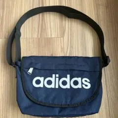 adidas ショルダーバッグ ネイビーのサムネイル