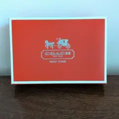 COACH ギフトボックス 赤　空箱
