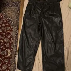 2026年最新】ダンケシェーン レザーパンツの人気アイテム - メルカリ