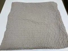 無印良品　ワッフル織クッションカバー　グレージュのサムネイル
