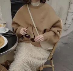 新品未使用タグ付き　eaphi LOGO BIG SWEAT S