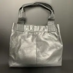 Item thumbnail for item c538f3d6-aa13-495e-b8a8-38d375975cb9