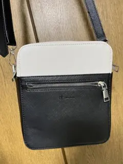 tk.TAKEO KIKUCHIバイカラースクエアボックスショルダーバッグ