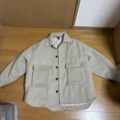 HALHAM ベージュ ボタン付きシャツジャケット