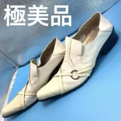 Item thumbnail for item fbdd0452-2267-4aca-8bf0-31dd6e824b67