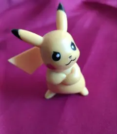 ポケモンフィギュア✨ピカチュウ