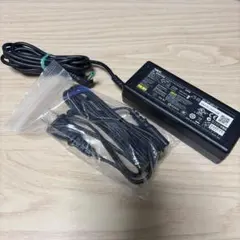 送料込み☆中古純正品NECのACアダプター19.0V 3.95Aのサムネイル