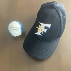 中島卓也サイン入りキャップとボール
