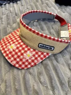 adidas チェック柄バイザー