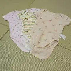 UNIQLO ベビー ロンパース 4枚セット 70cm