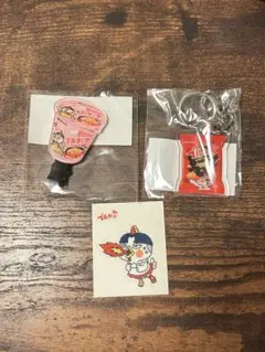 3点セット！ヘアクリップ・キーホルダー・シール