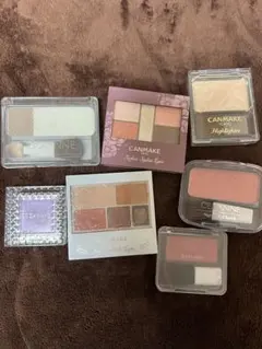 アイシャドウ・チーク・ハイライト