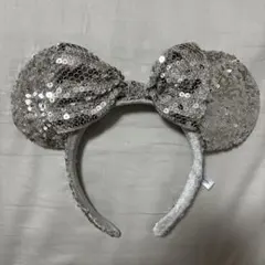 ディズニー　ミニーちゃん　カチューシャ　スパンコール　シルバー　銀　美品