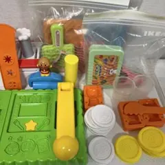 アンパンマン　キティちゃん　ねんど遊び　セット