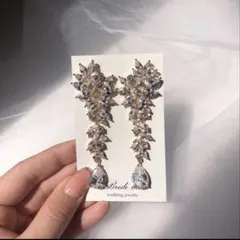 Bride me 　イヤリング　キュービックジルコニア 　ゴールド系　ブライダル