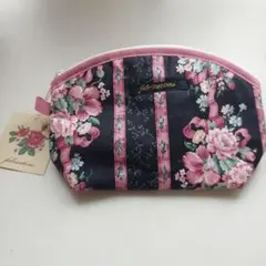 早い者勝ち☆新品・タグ付き☆fabrications ♥花柄ポーチ