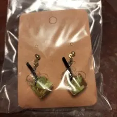 【1190】 キウイスムージーのピアス／イヤリング ジューシー☆プチキウイピアス・イヤリング | viola-viola