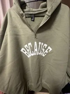 DAZY オリーブ フード付きパーカー BECAUSE