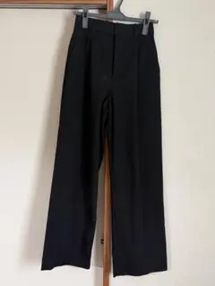 ユニクロ タックワイドパンツ 黒ブラック XSサイズ