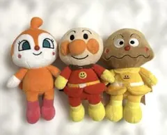 アンパンマン、ドキンちゃん、カレーパンマンぬいぐるみ3体セット