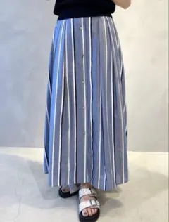 Theory luxe ストライプ　ロングフレアスカートのサムネイル