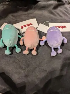 グラニフ札幌限定 シャドー 3色セット ミニチャーム②